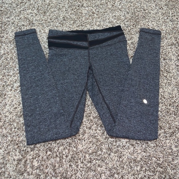 Lululemon Wunder Under Pant Herringbone size 6 - Picture 3 of 5
